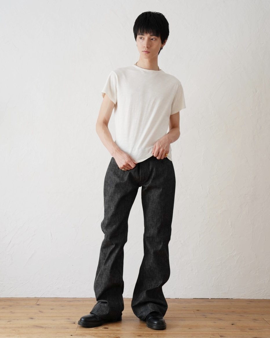 Japanese Bell Bottom Jeans – Black