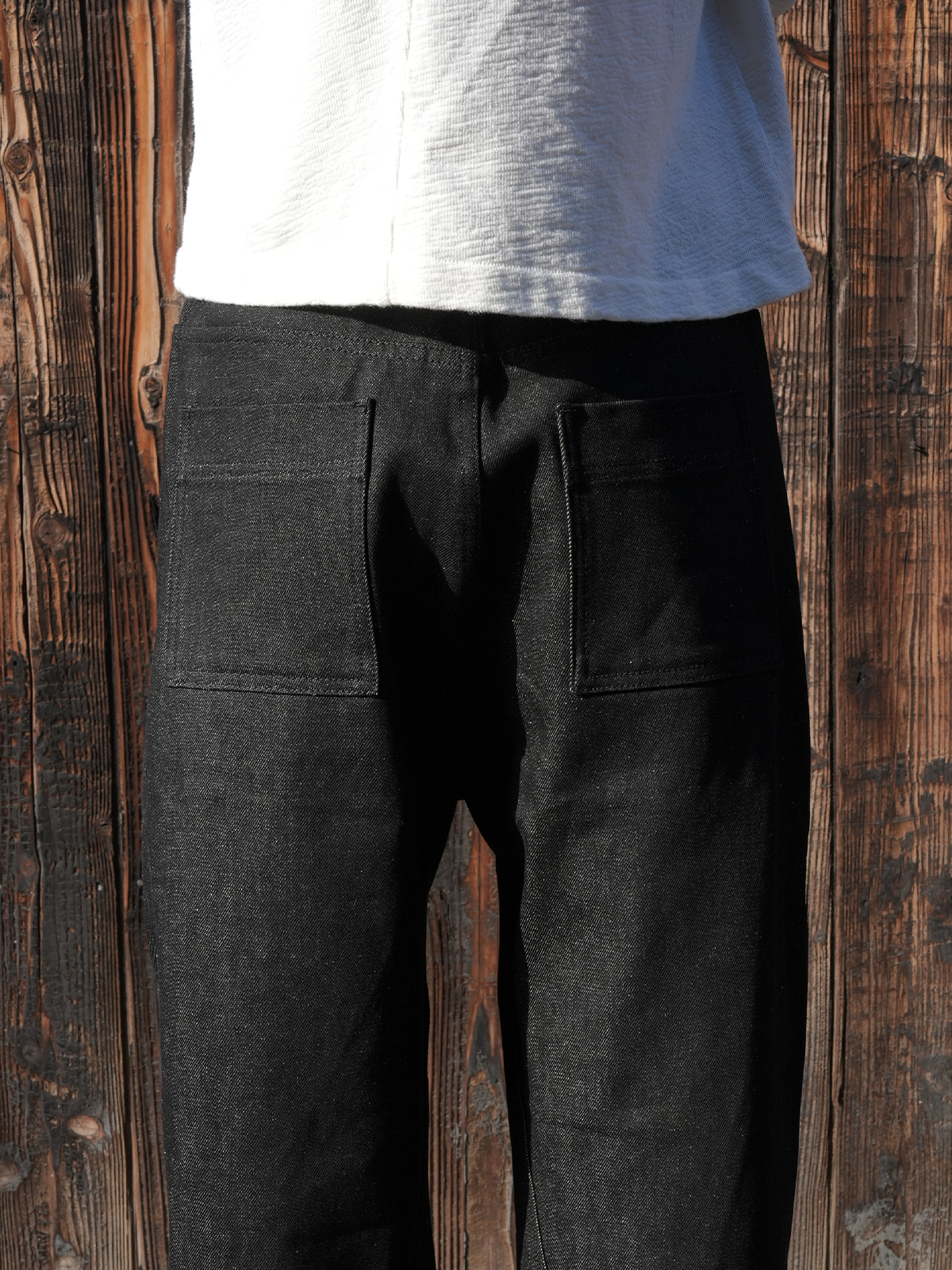 bante ブラックデニム Twisted Raw Jeans - Black | Restock: May 23, 9:00 PM JST